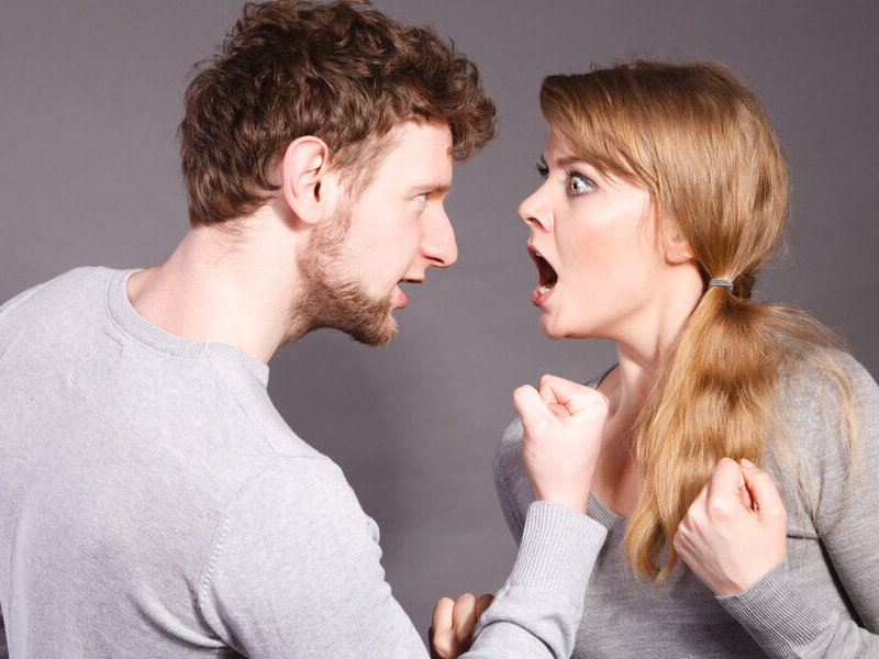 广州市侦探公司：男人听到女人哼唧撒娇说明什么